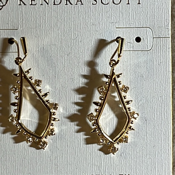 Kendra Scott - Picture 2 of 4